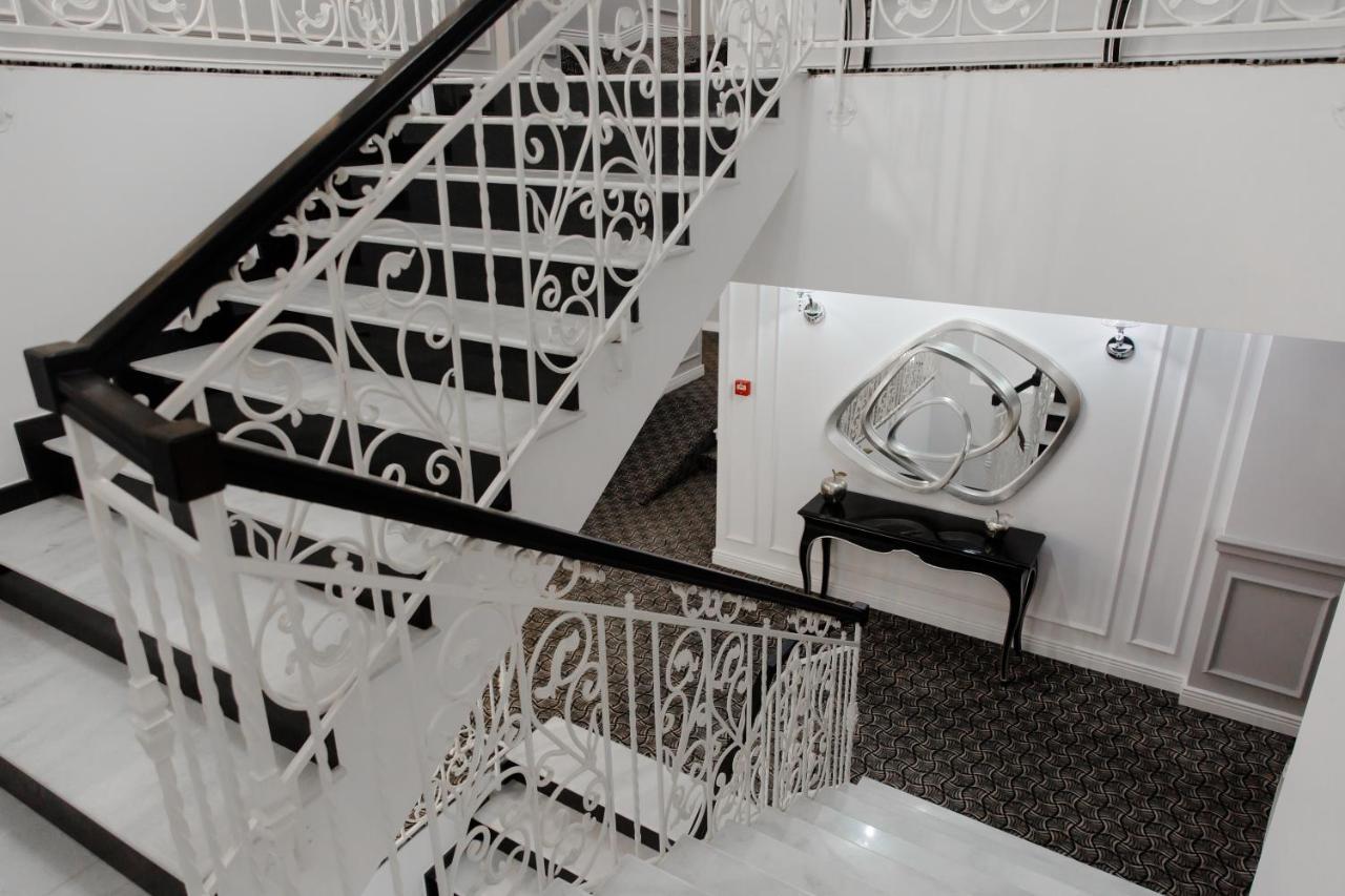 Muller Hotel Boutique & Spa กาลาจิ ภายนอก รูปภาพ