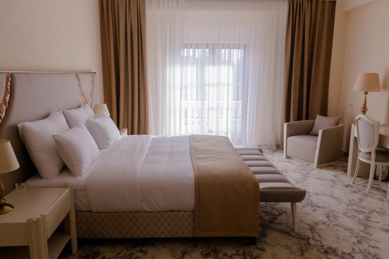 Muller Hotel Boutique & Spa กาลาจิ ภายนอก รูปภาพ