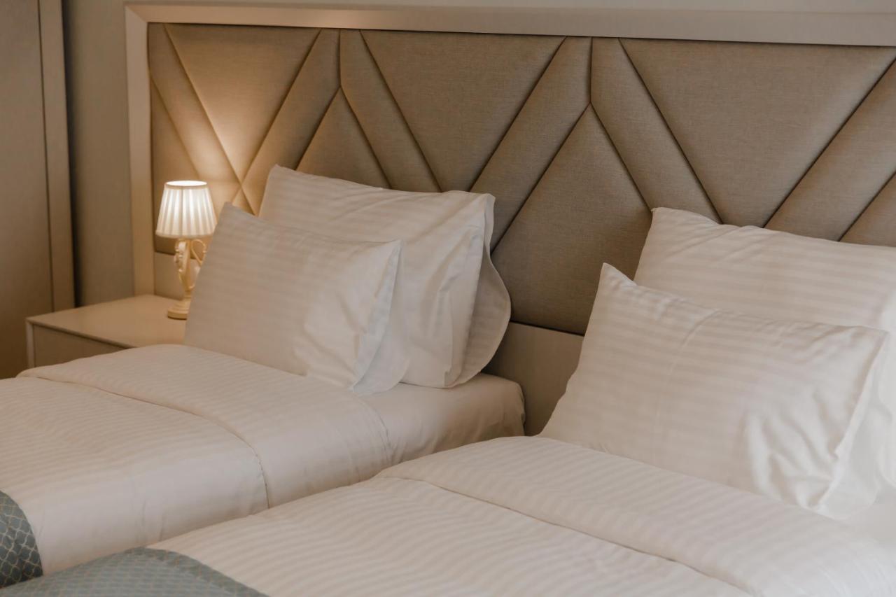 Muller Hotel Boutique & Spa กาลาจิ ภายนอก รูปภาพ