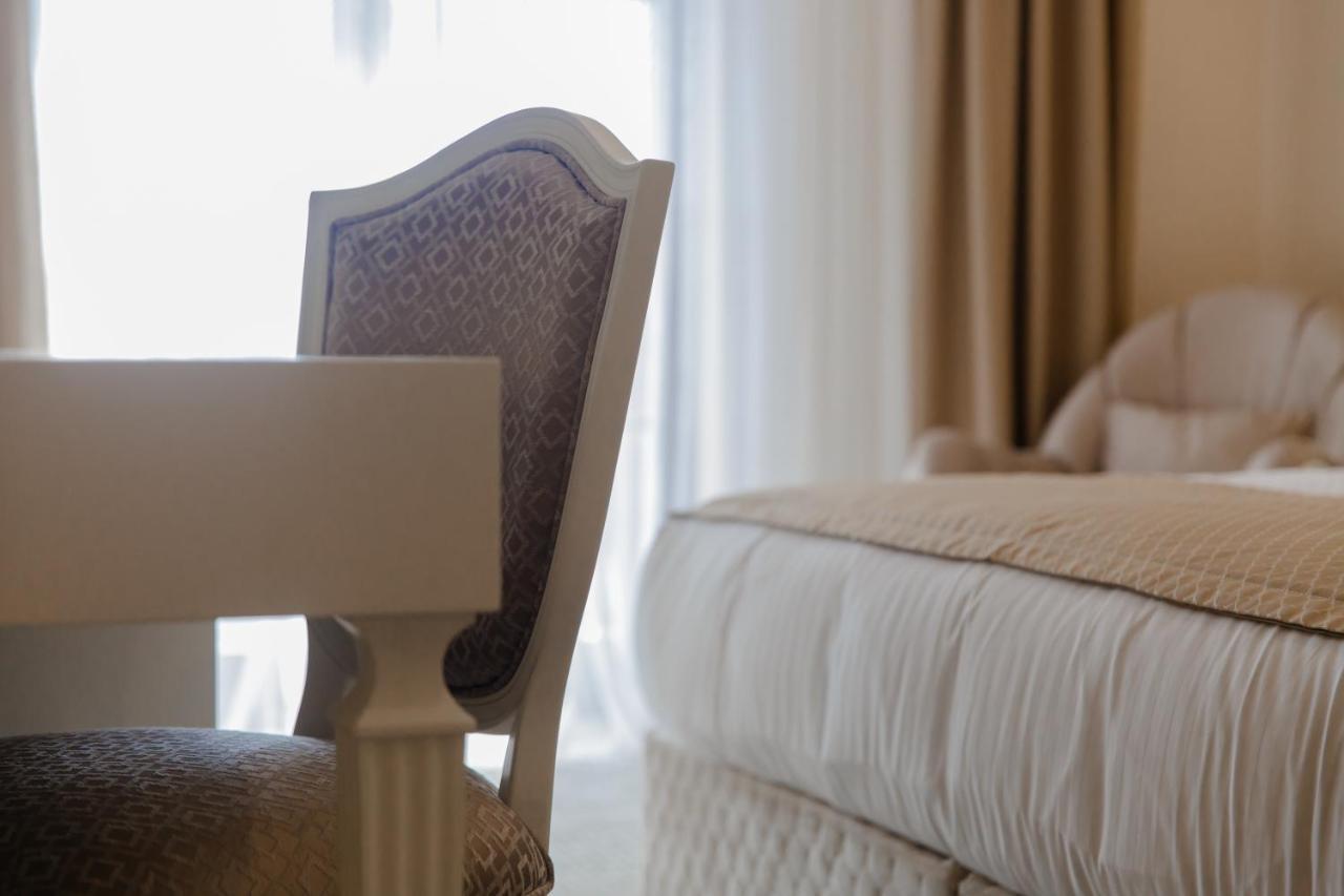 Muller Hotel Boutique & Spa กาลาจิ ภายนอก รูปภาพ